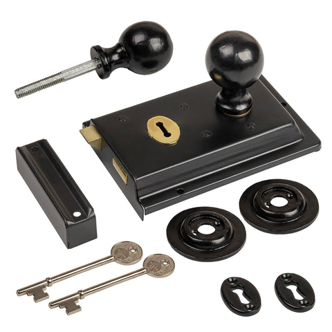 cast iron rim lock and door knob