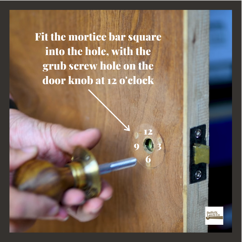 Step 3 essential tips for fitting a beehive door knob