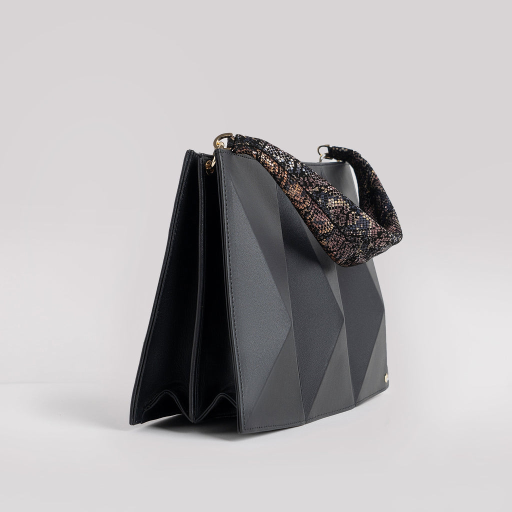Karla Hanson  Isabella Women's Accordion Style Crossbody Bag Black