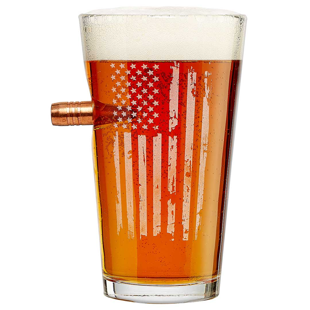 https://cdn.shopify.com/s/files/1/1171/7642/products/patriotic-pint-glass-16oz-419092_1600x.jpg?v=1663729367