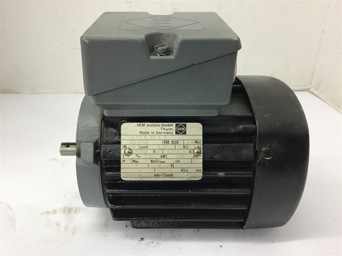 Motoriduttore COEL 220V 0,8A 380V 0,45A tipo H56B4 0,12CV 0,08KW 1320giri