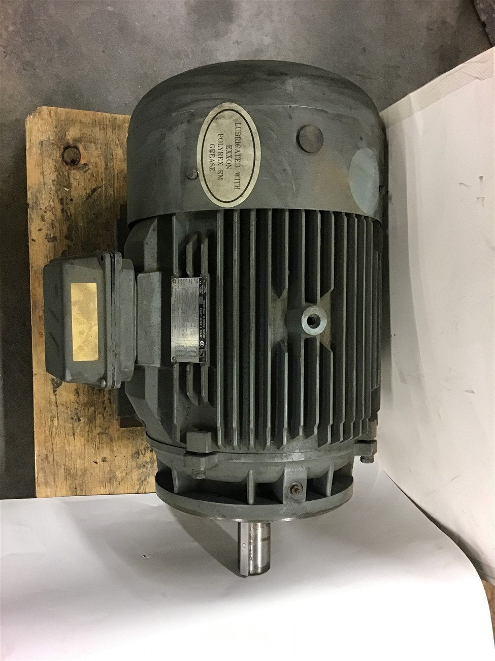 WORLDWIDE WWE15-12-284TC 15 HP AC MOTOR 230/460 VOLTS 1185 RPM 6P 284T –  BME Bearings and Surplus