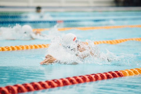 Chlorine Rash And Swimmer’s Itch: Cause, Treatment And Prevention