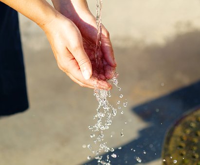 How much Fluoride In Tap Water VS In Bottled Water