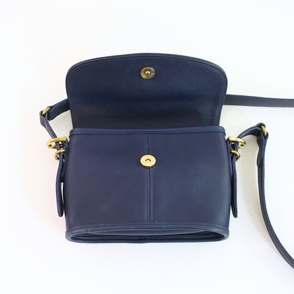 SOLD - Vintage Navy Blue Leather Crossbody Coach Bag – Wise Apple Vintage