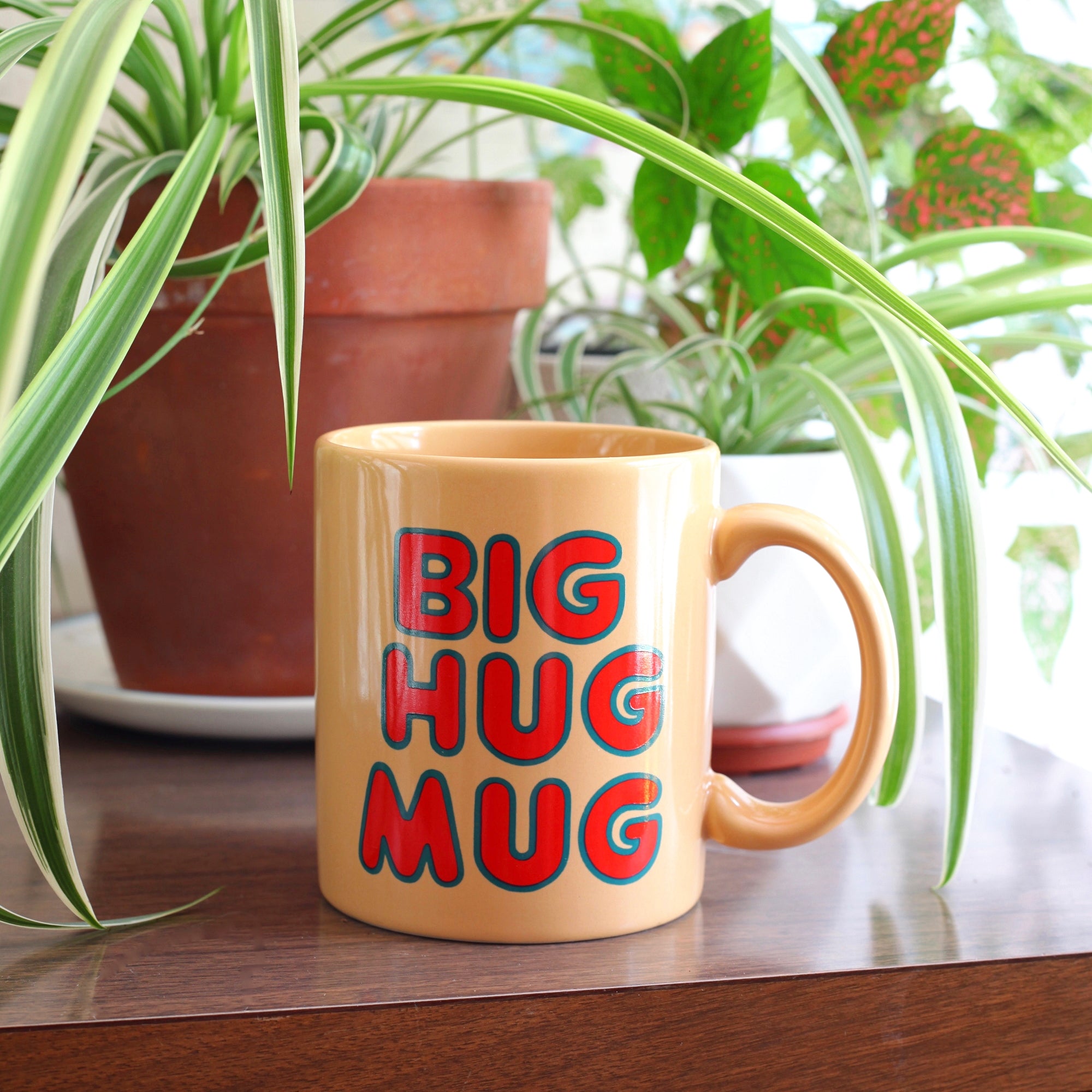 SOLD - Authentic Vintage 1980's Big Hug Mug