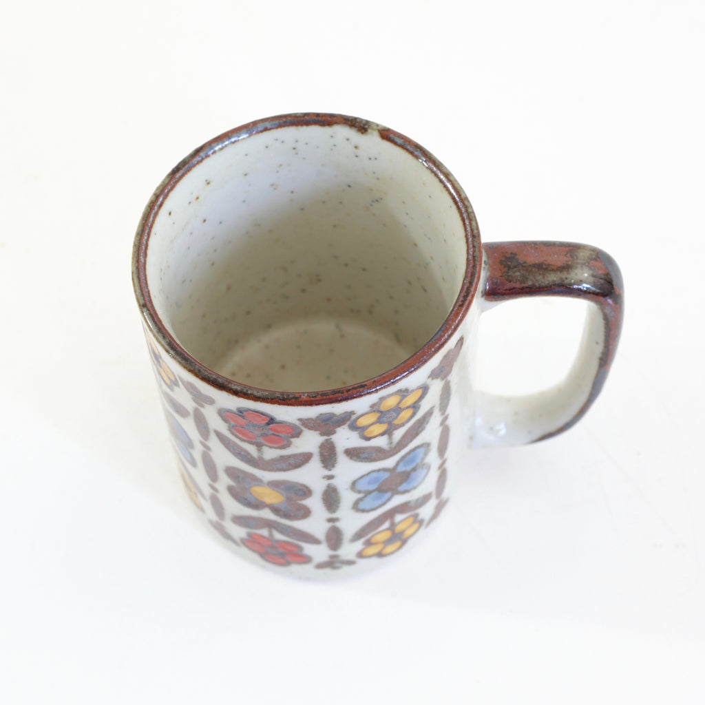 SOLD Vintage  Stoneware  Flower Mug  Wise Apple Vintage 