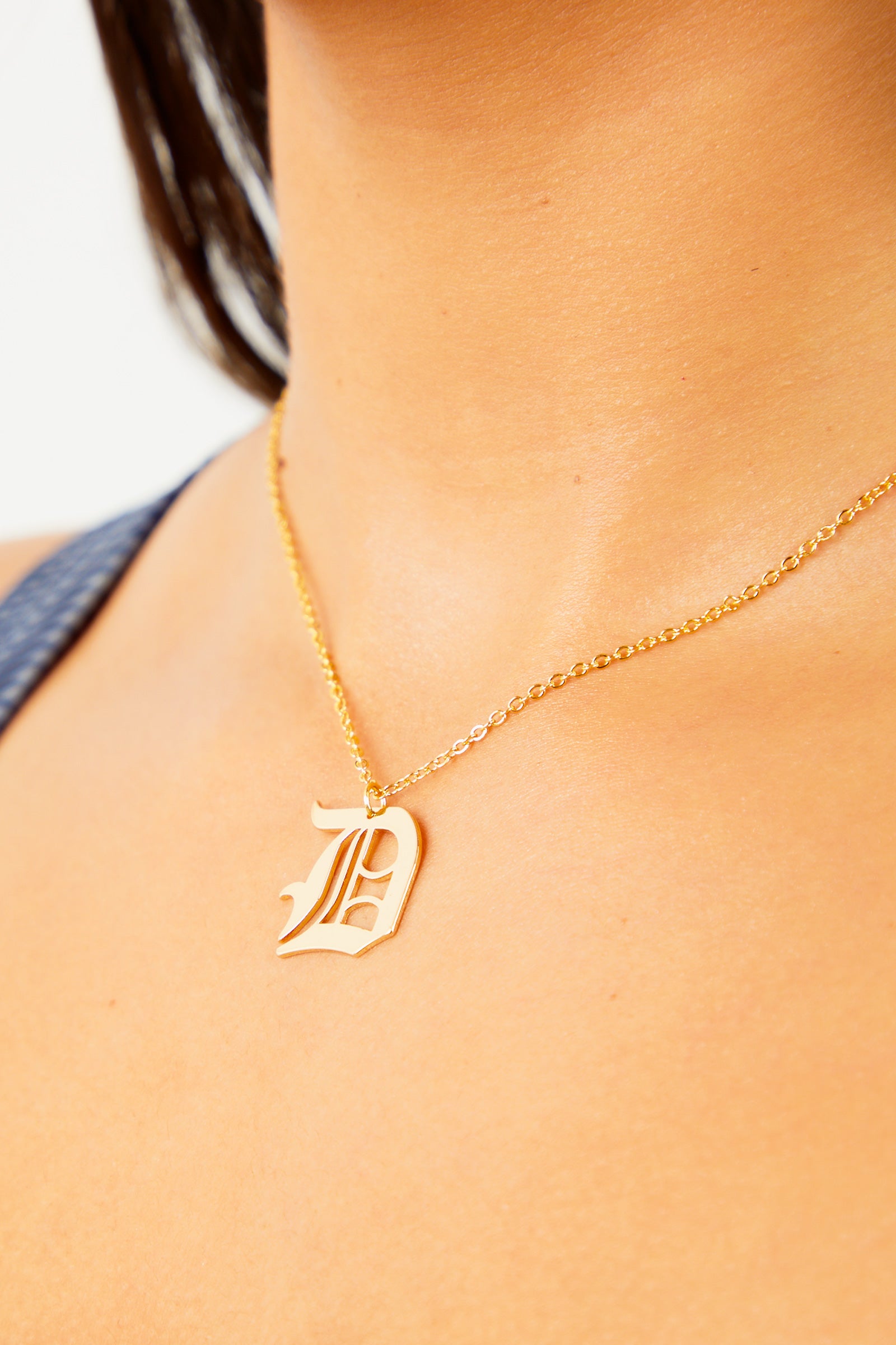 D Old English Initial Necklace - sosorella