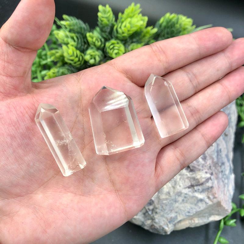 Clear Quartz Point to enhance awareness