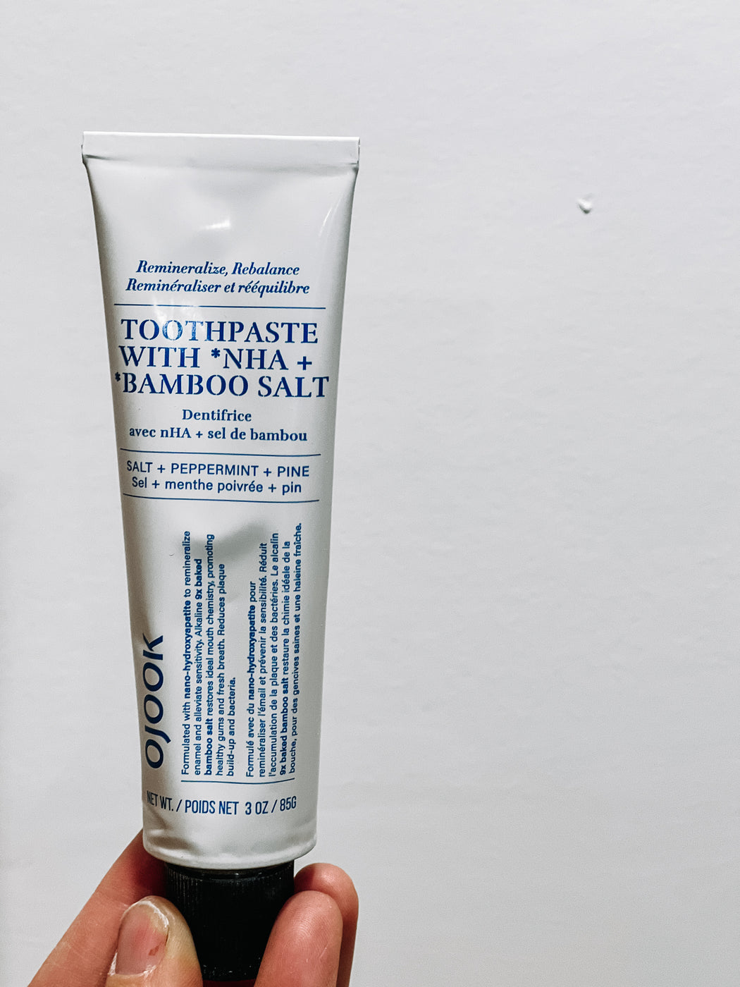 nha toothpaste