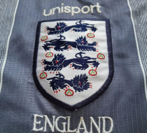 How to spot a fake England football shirt - Football Shirt Collective