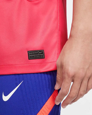 How to spot a fake Nike football shirt 