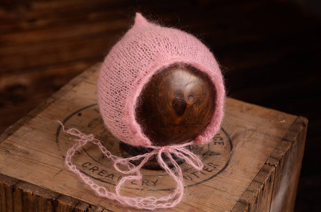 Adjustable Pointy Mohair Bonnet - Pink