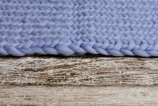 Knitted Thick Yarn Basket - Light Blue – Newborn Studio Props