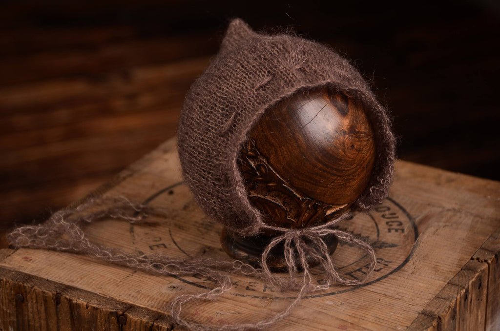 Adjustable Pointy Mohair Bonnet - Nut