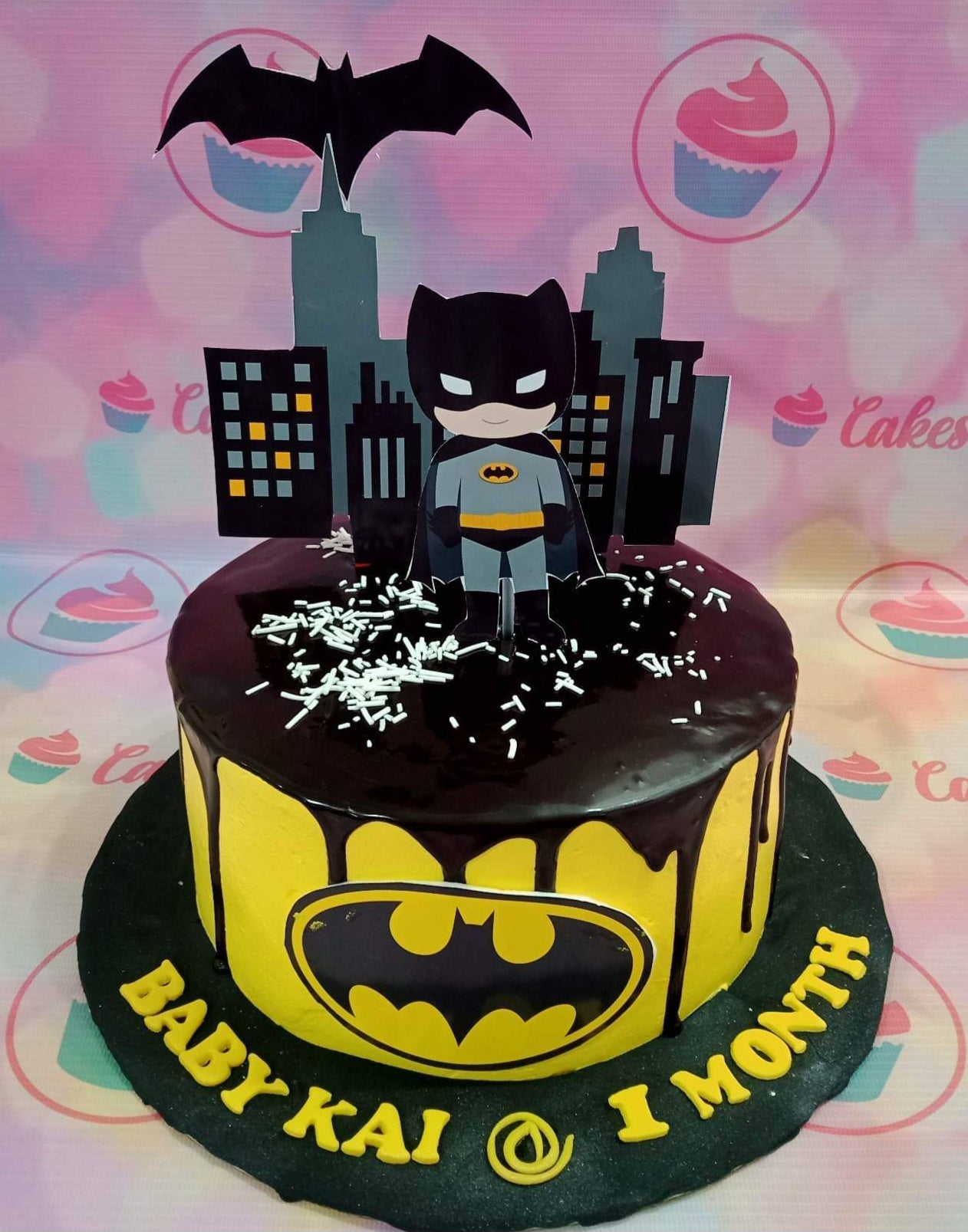 Batman Cake - 1118 – Cakes and Memories Bakeshop