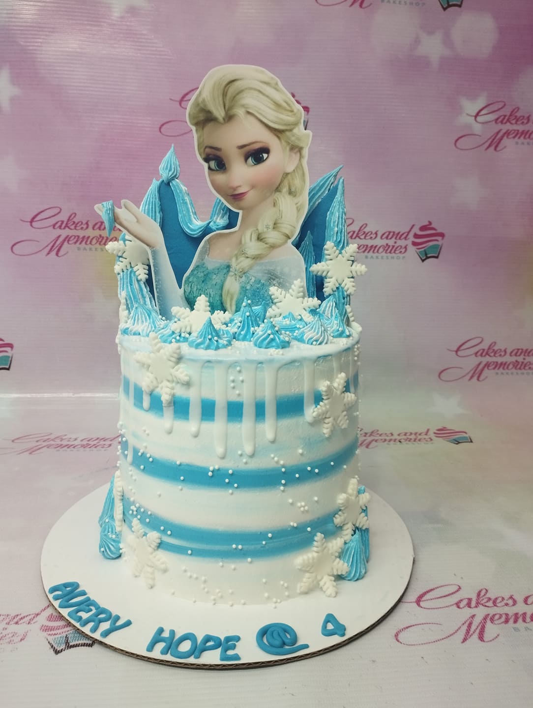 37 Best kids Birthday Cake Ideas : Frozen birthday cake for 5th birthday