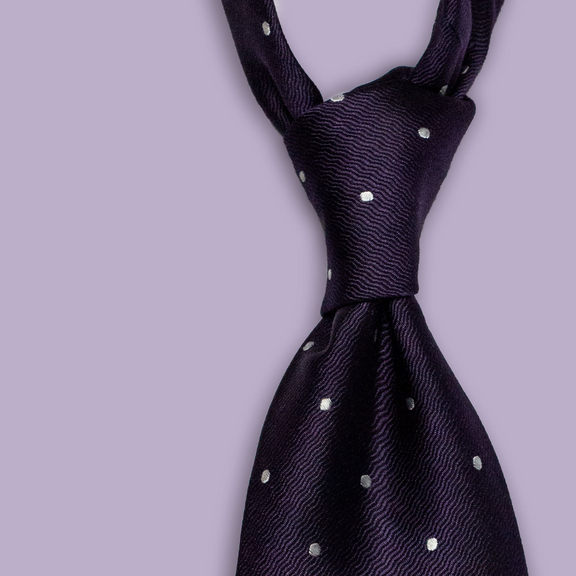 WIDE PURPLE SIX-FOLD DOTTED SILK TIE