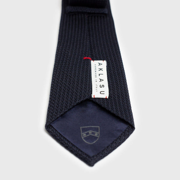 The Orbis Tie