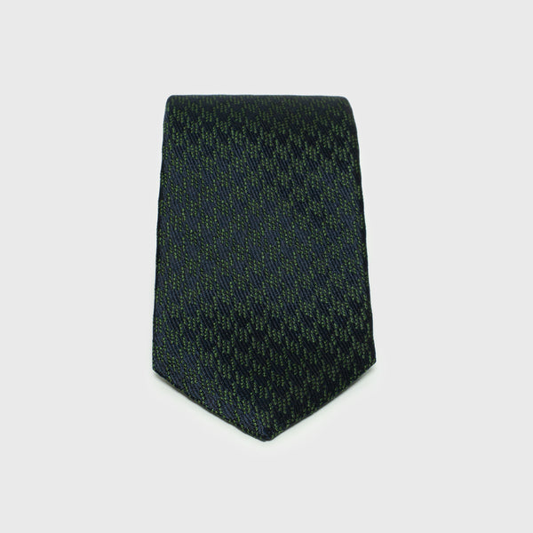 Burgundy and Navy Houndstooth Six-Fold Silk Tie