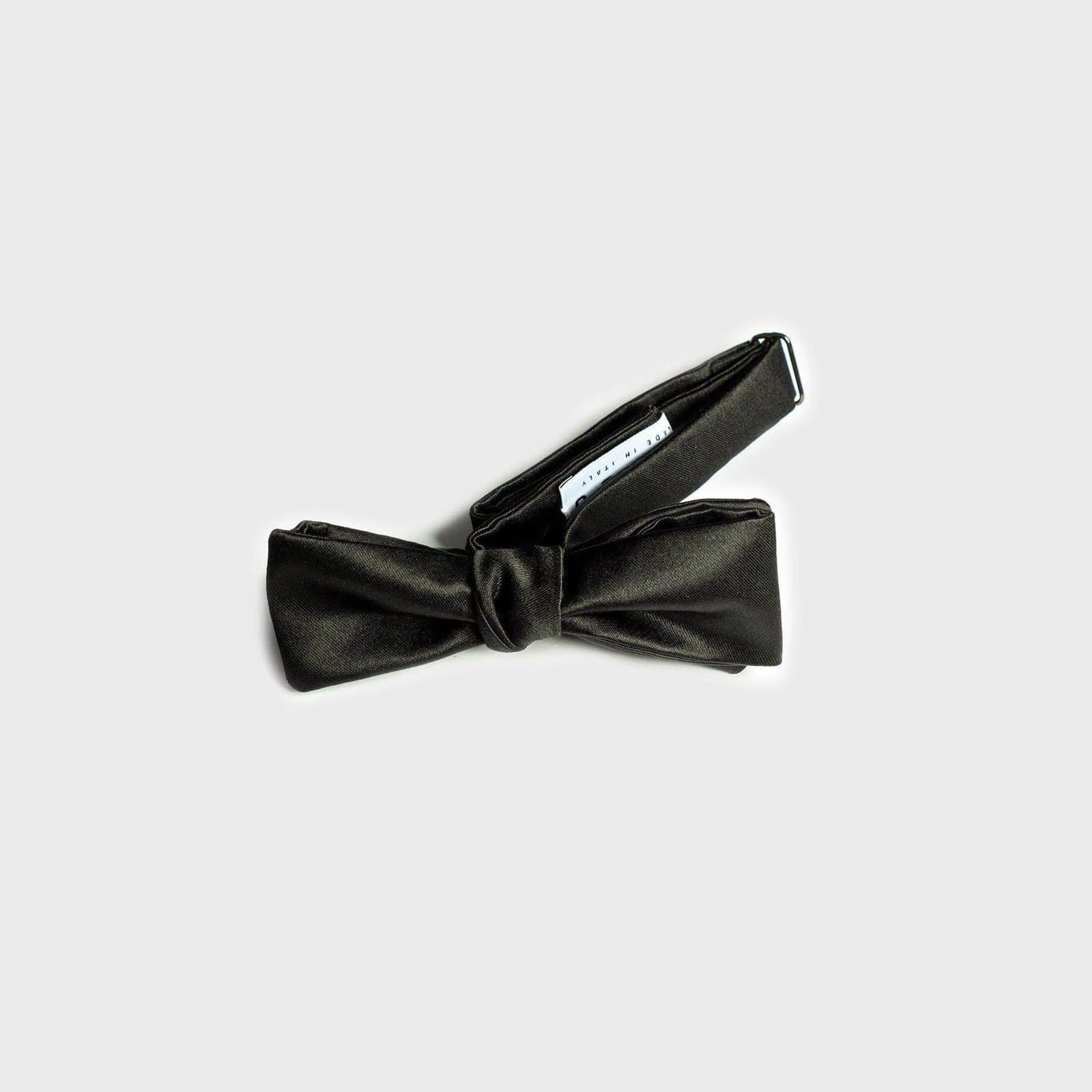 Handmade Black Satin Silk Self-Tied Batwing Bow Tie | Aklasu