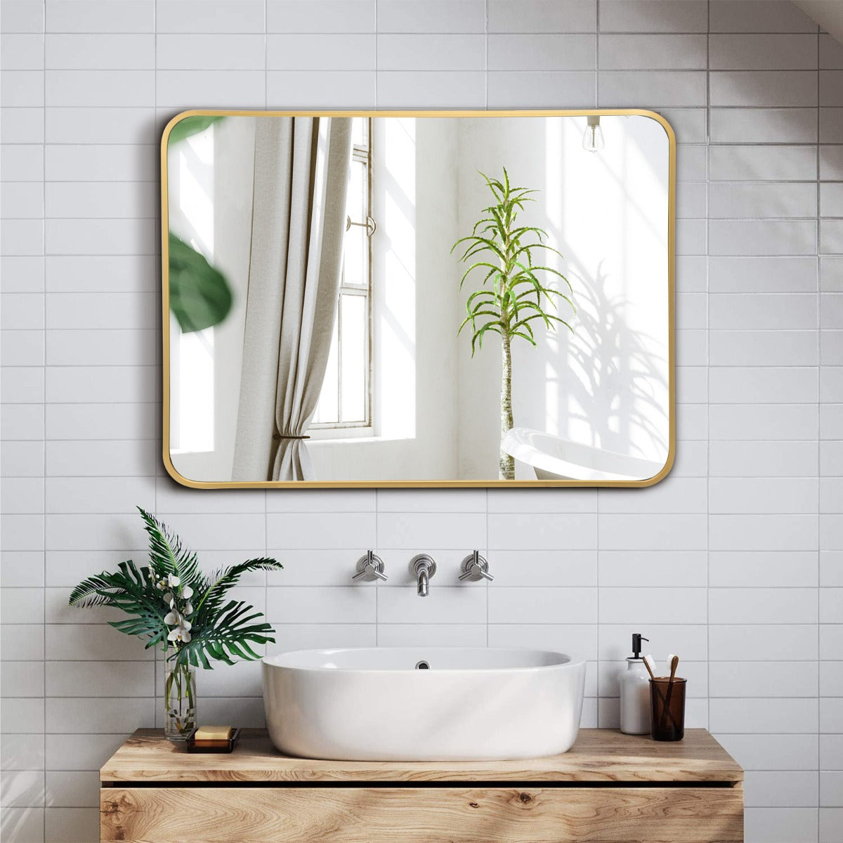 Rectangular Mirror with Aluminum Alloy Frame for Bathroom Golden