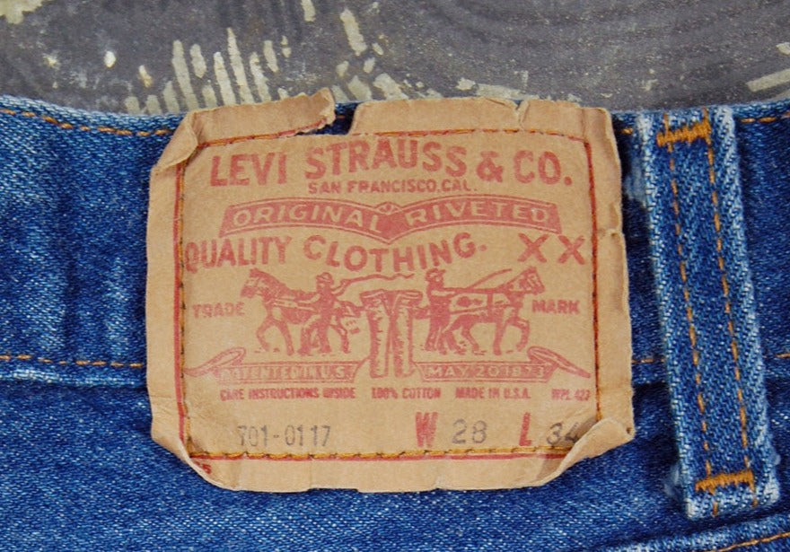 levis 501 student fit