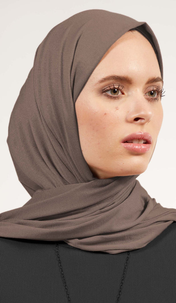 Chic Mink Brown Jersey Wrap Shayla Hijab | Jersey | – ARTIZARA.COM