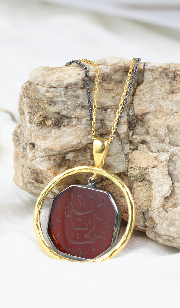 aqeeq stone locket