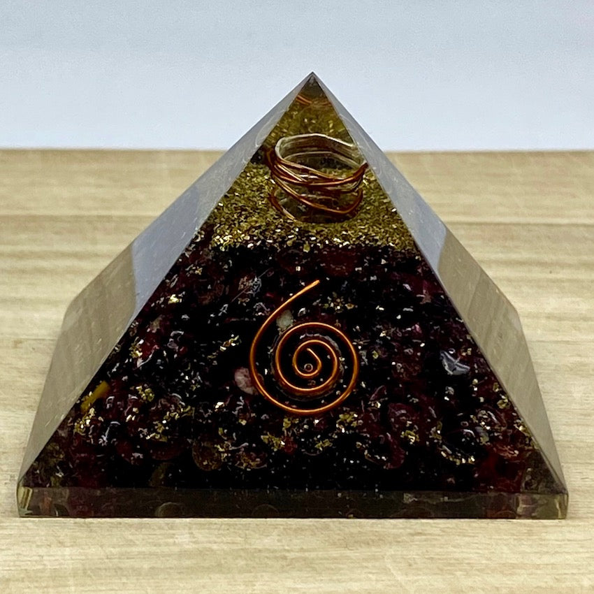 Orgonite Pyramid - Ruby | Earth and Soul - Earth And Soul