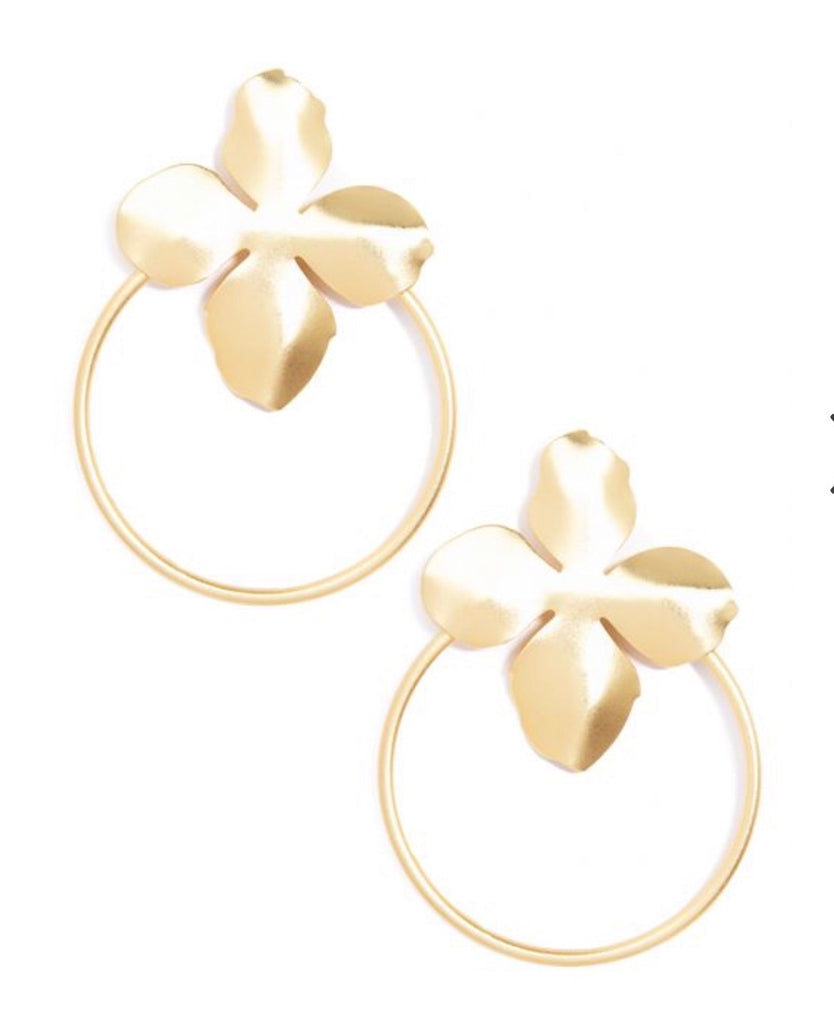 Flower Hoop Earring – BEYOND BAROQUE