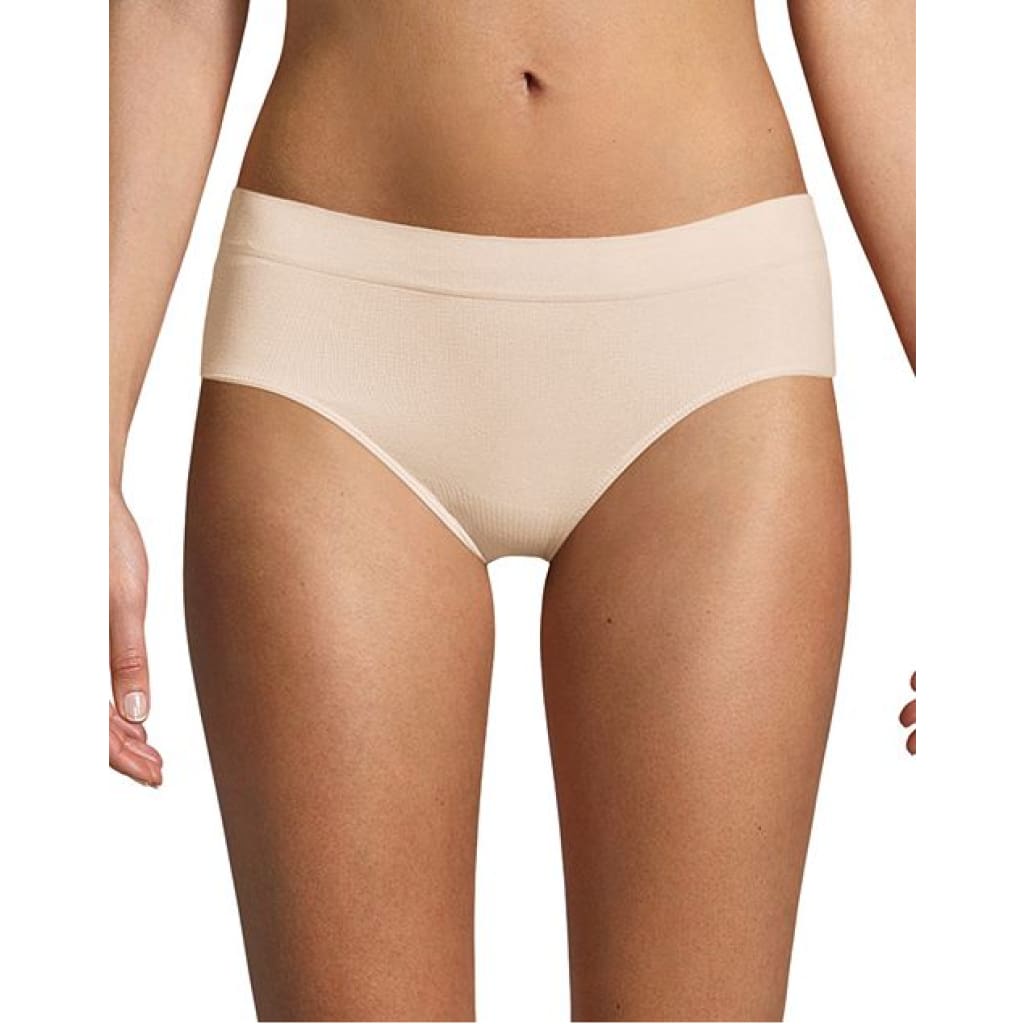Bali Women's One Smooth U All-Around Smoothing Brief Panty in