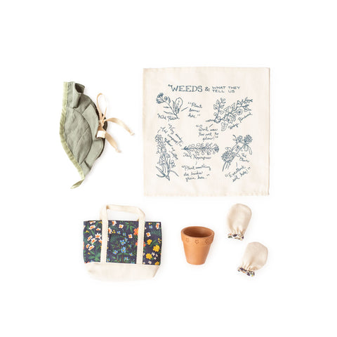 gardening set for dolls flat lay