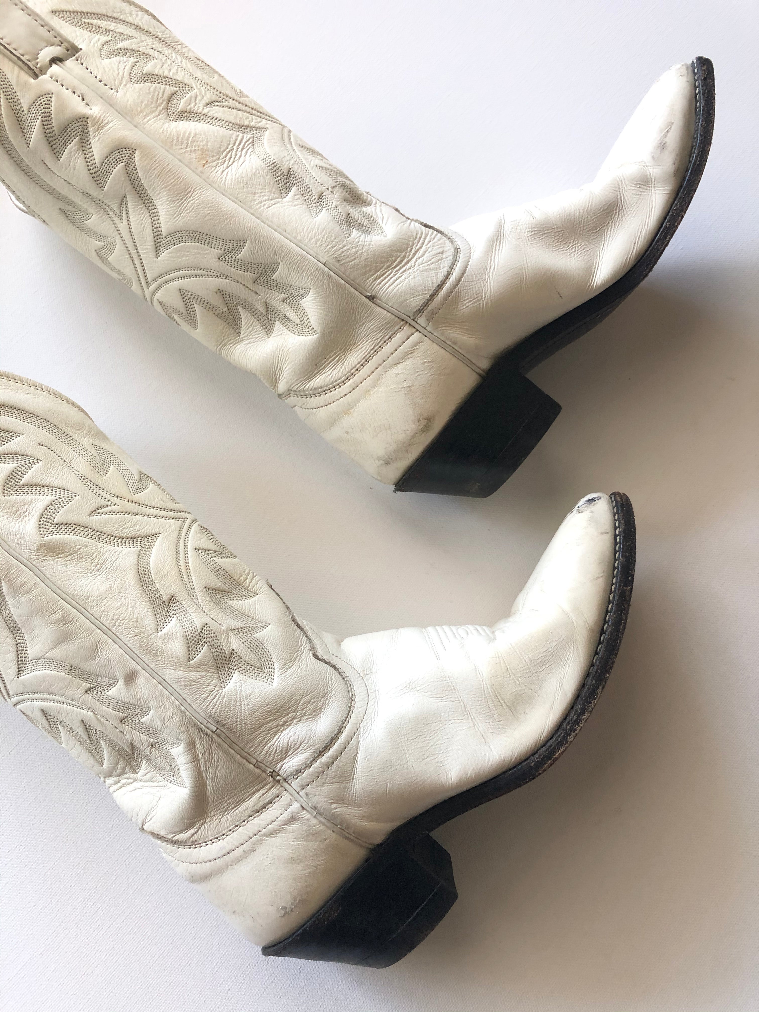 Vintage Western Boots - White