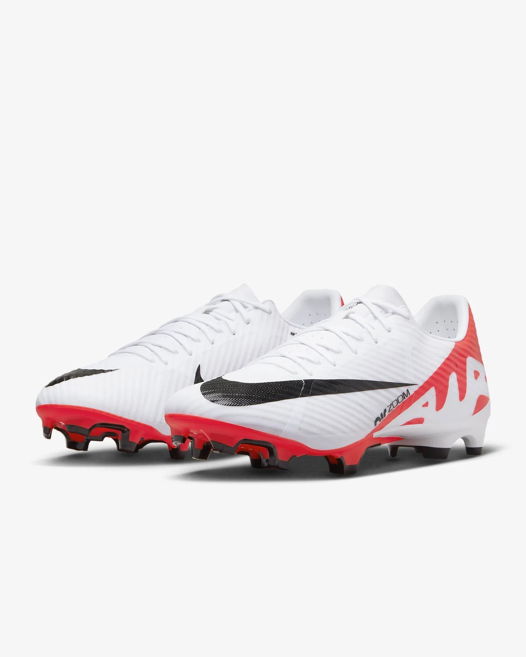 Nike Mercurial Vapor 15 Academy MG Football Boots