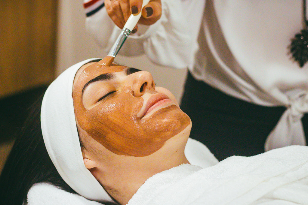 Tighter skin with rhassoul clay spa treatment face mask