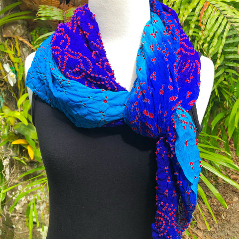 Silk bandhani scarf - Pallu Design