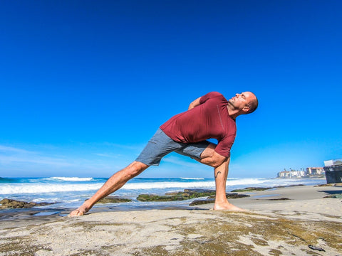 Your Body is a Tall Temple: 5 Great Yoga Poses for Tall Guys