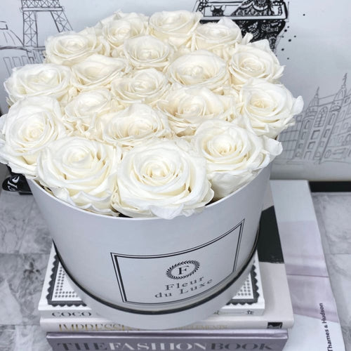 ROUND BOX : Signature Roses White