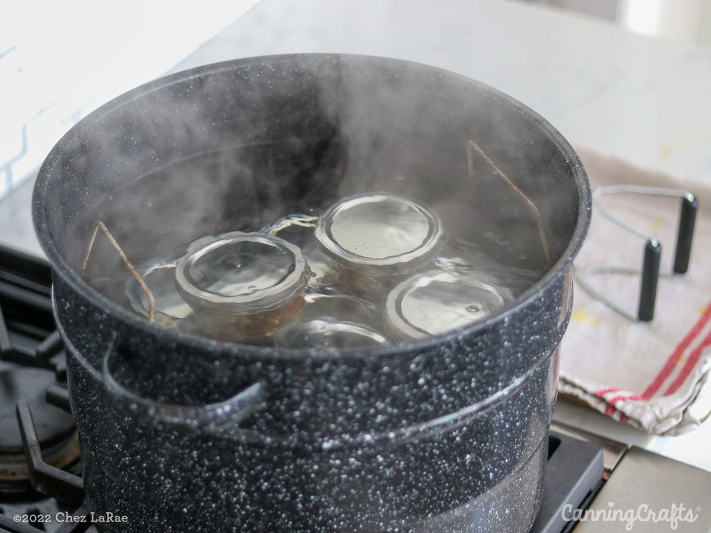 Waterbath Canning Tomato Jam | CanningCrafts.com