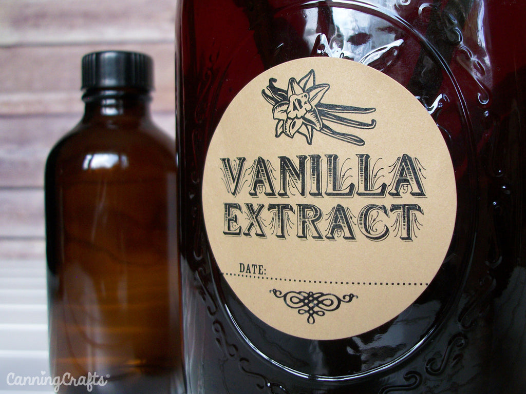 DIY homemade vanilla extract recipe | CanningCrafts.com