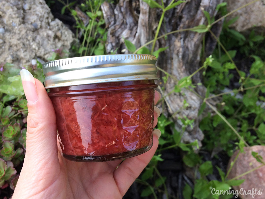 Canning Strawberry Jam in 4oz Jar | CanningCrafts.com