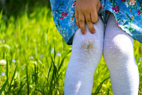 how to get grass stains out of white clothes