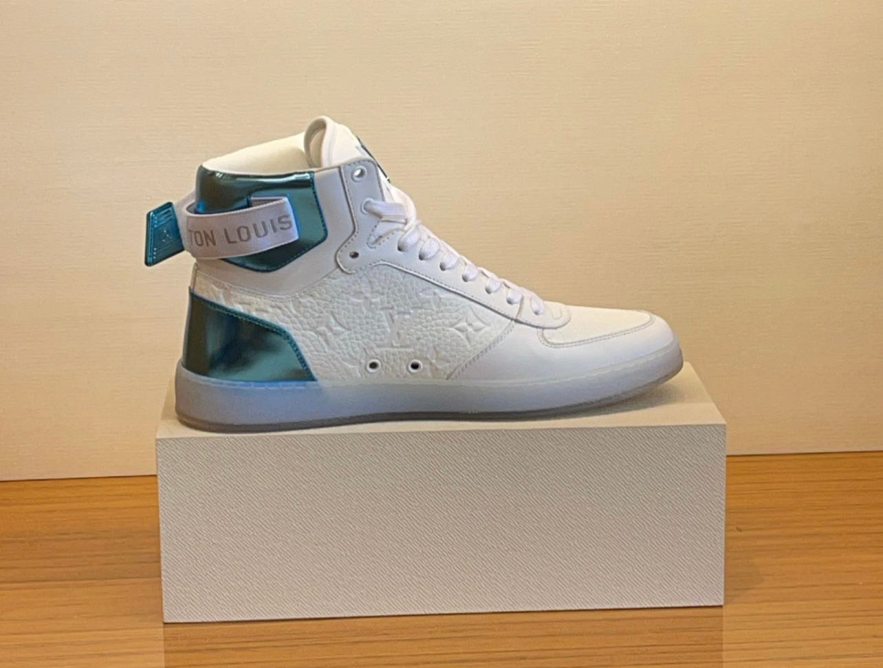 Louis Vuitton Sneaker