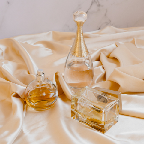 how to layer perfume