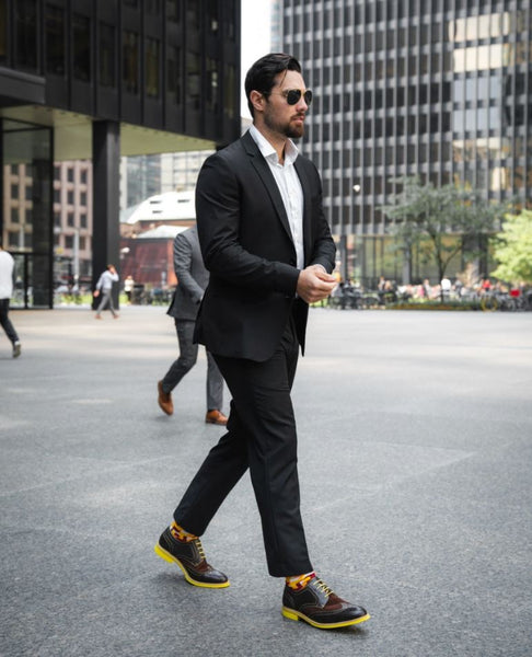 How The Best Dressed Men Wear Black Pants & Brown Shoes – Soxy.com