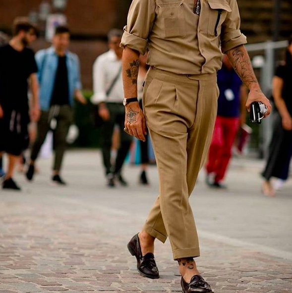 casual men's shoes to wear with khakis