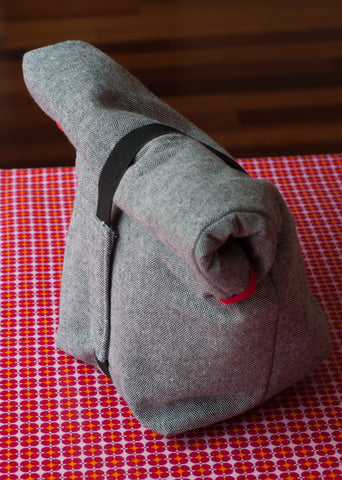 How to sew an insulated lunch bag using laminated cotton - maaidesign blog