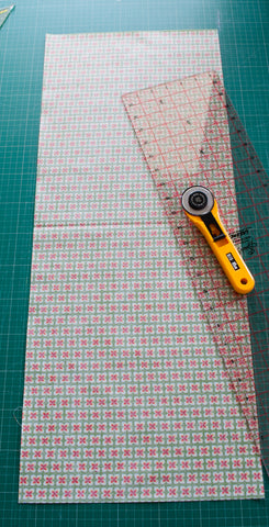 How to sew an insulated lunch bag using laminated cotton - maaidesign blog