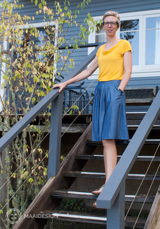 Pleated skirt - pattern from Peppermint Magazine - MaaiDesign blog